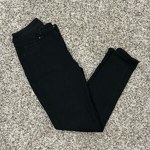 Black skinny jeans